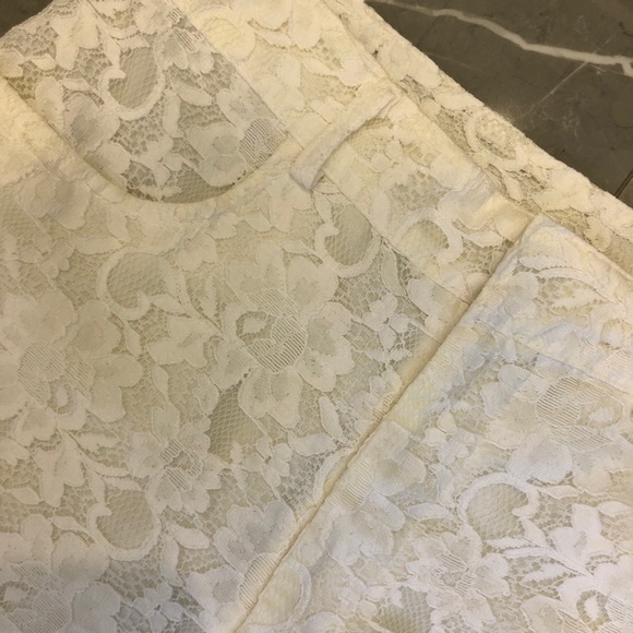 Women’s high waisted lace short - Picture 3 of 4